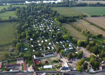 Camping, caravaning du Château de Bouafles - location et résidentiel