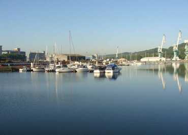 Port de plaisance de Rouen et aire de service camping-car