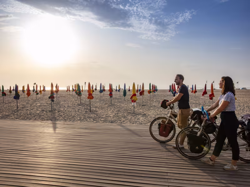 Arrivée de la Seine à Vélo à Deauville