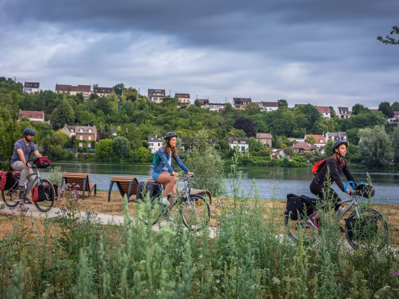 L'itinéraire de La Seine à Vélo au bord du fleuve à Aubergenville
