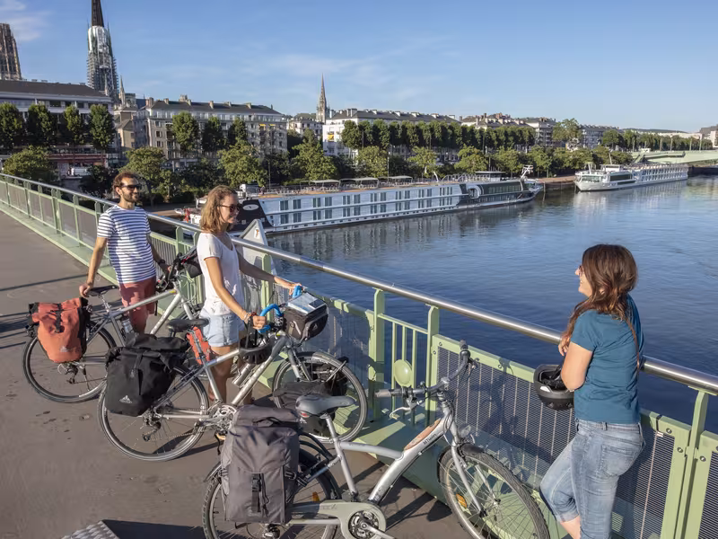 Vue sur Rouen et la Seine depuis le pont