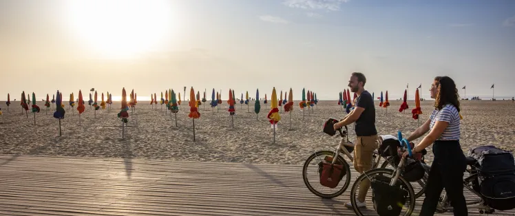 Arrivée de la Seine à Vélo à Deauville