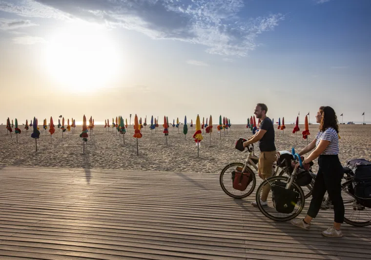 Arrivée de la Seine à Vélo à Deauville