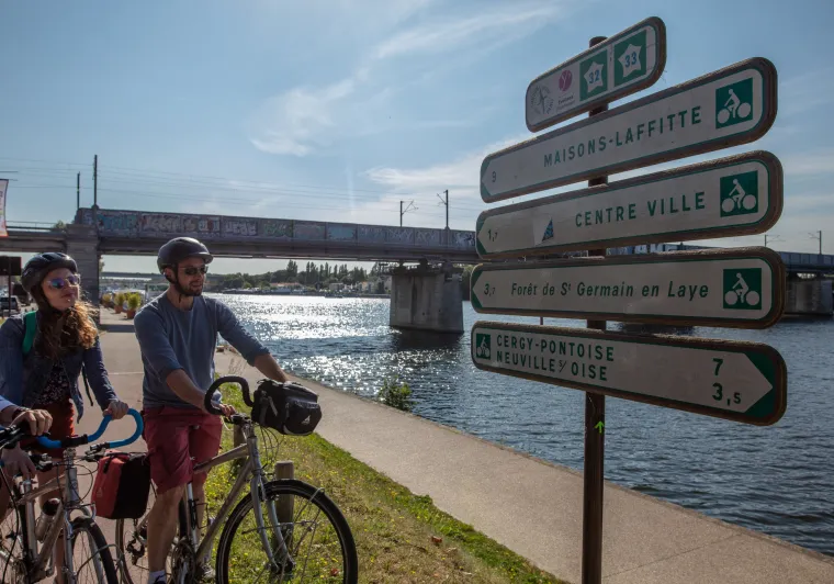 Le balisage de la Seine à vélo à Conflans-Sainte-Honorine