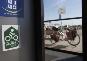 Service providers located less than 5km from the Seine à Vélo